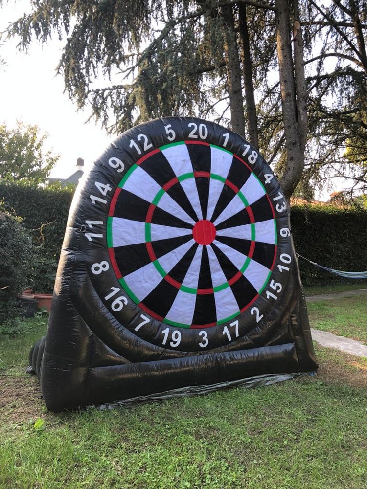 Dartboard rental in Milan Italy